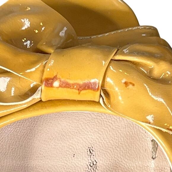 Miu Miu Women’s Beige Patent Leather Bow Crystal Studded Pumps Size 40.5 US 9.5 - Picture 13 of 14